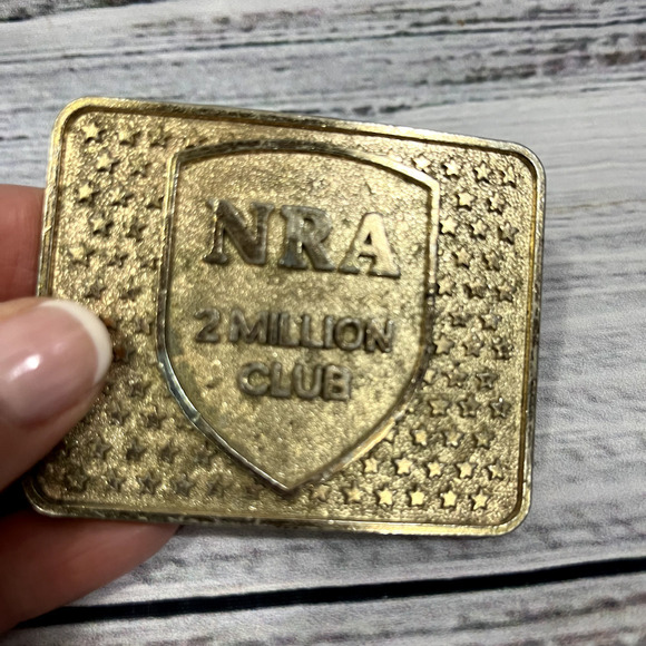 NRA 2 Million Club Gold Belt Buckle Collectors Western Gift Fathers Day Birthday - Picture 3 of 5